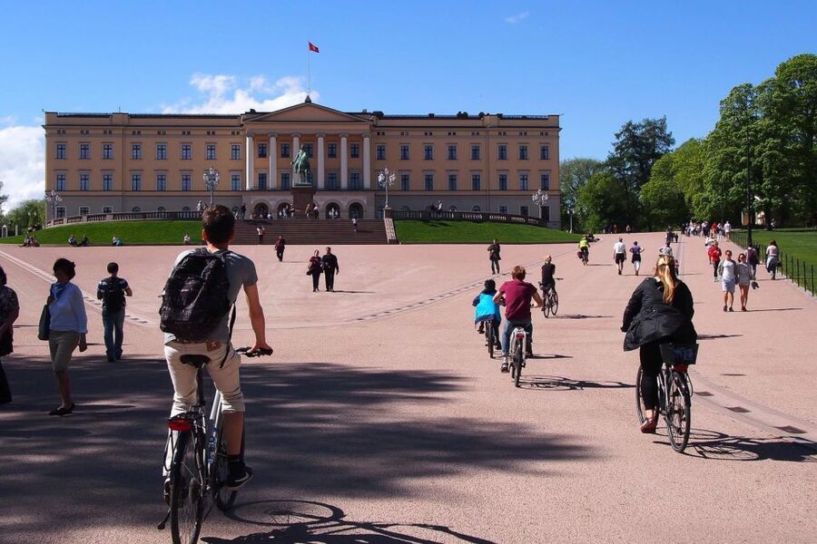 Oslo: 3-Hour Highlights Bike Tour - Oslo Fjord, City Hall, and the Nobel Peace Prize setting