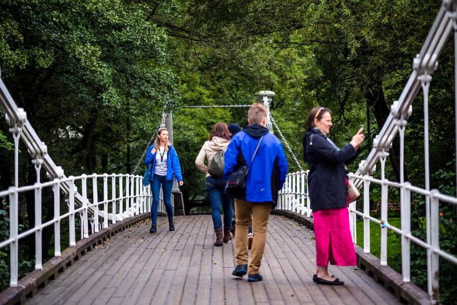 Oslo: 3-hour Private Walking Tour of Bohemian Grünerløkka - Price, private format, and guide languages