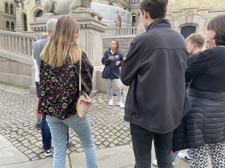 Oslo: Best of Oslo Walking Tour & Fjords Sightseeing Cruise - Parliament, the Grand Hotel, and Karl Johan Street