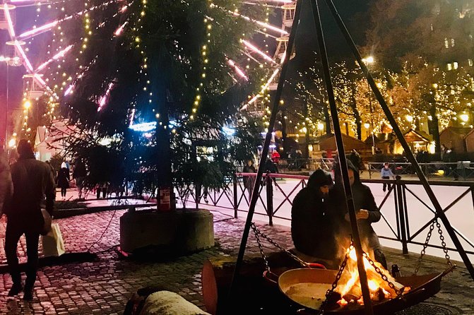 Oslo Christmas walk - Starting at the National Theatre