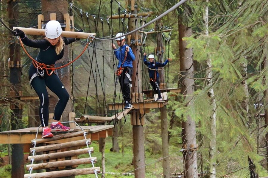 Oslo: Day ticket to Oslo's favourite Climbing Park - Who will enjoy Oslo Klatrepark most?