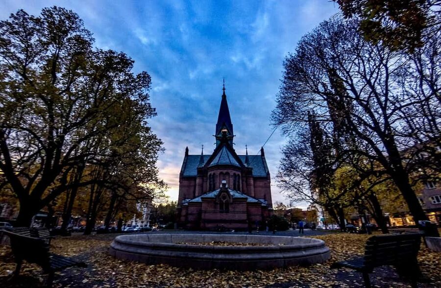 Oslo El-Bike Panorama Tour - Hønse-Lovisas Hus and the character of Grünerløkka