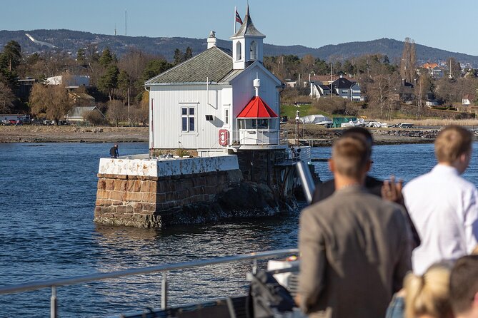 Oslo fjord 3-Course Dinner Cruise with Live Music - Three courses with a Nordic angle