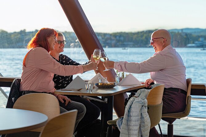 Oslo fjord 3-Course Dinner Cruise with Live Music - Practical booking advice for the best evening