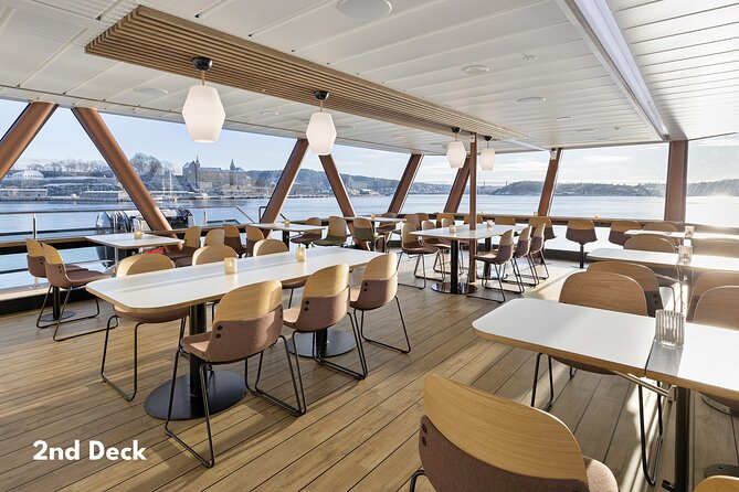 Oslo Fjord Brunch & Bubbles Cruise - What is served at brunch