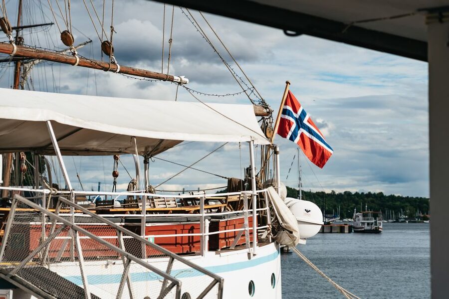 Oslo: Fjord Evening Cruise with Shrimp Buffet - Booking details worth knowing