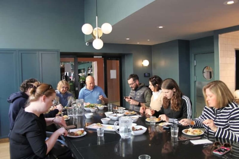 Oslo: Food Tasting and Walking Tour with a Local - Key points to know before booking
