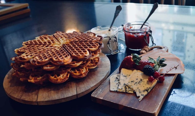 Oslo: Food Tasting and Walking Tour with a Local - Following the Akerselva into local Oslo