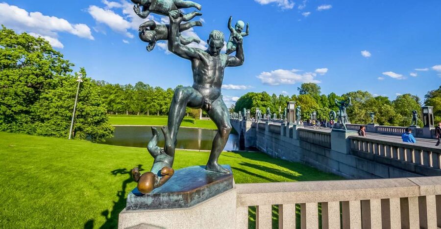 Oslo: Grand City Sightseeing Tour by Bus with Fjord Cruise - The Oslofjord cruise is the calm finish