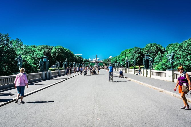 Oslo Highlights Private Walking Tour - Akershus Fortress and the old city grid