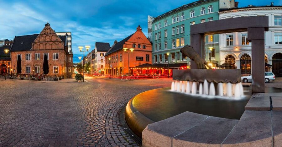 Oslo: Historic Myths & Legends Evening Walking Tour - Christiania Torv and Oslo’s older center