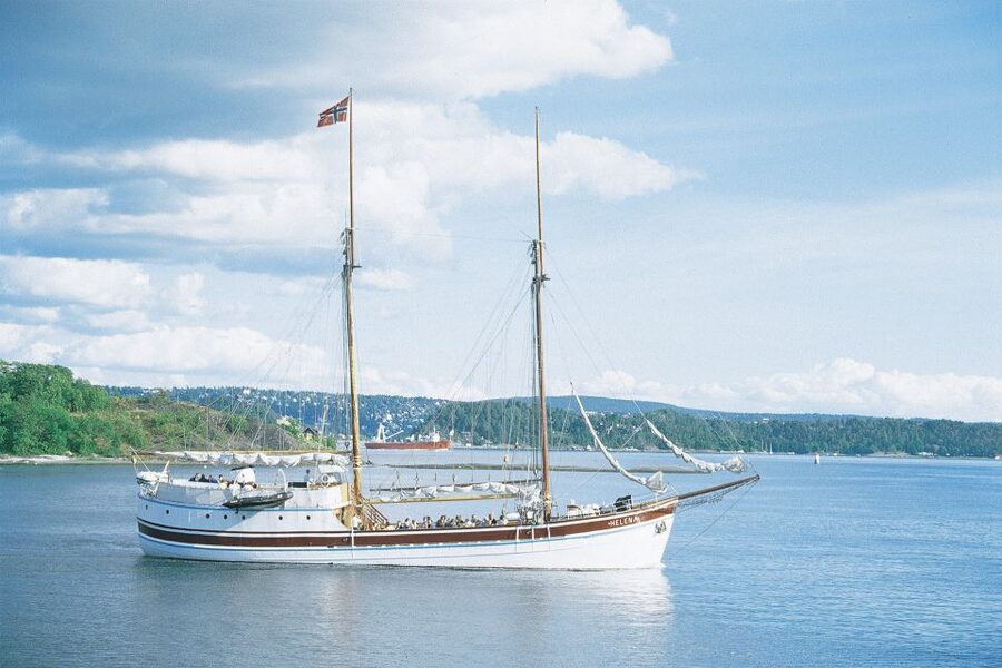 Oslo: Oslo Fjord Cruise with Live Jazz Music & Shrimp Buffet - Who will enjoy this Oslo Fjord cruise?