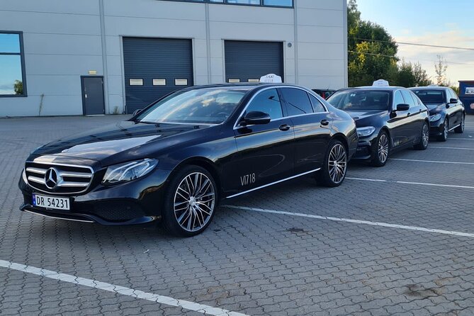 Oslo Private Airport/Hotel Transfer Service || English Speaking - Price, group size, and luggage limits