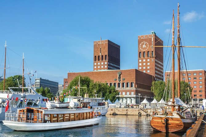Oslo: Private VIP City Tour by Luxury Minivan with Driver & Guide - Fram Museum: 45 minutes with a famous ship