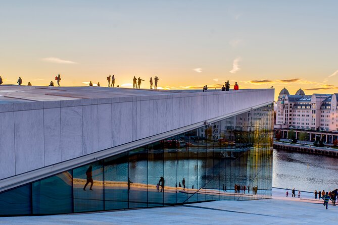 Oslo Private Walking Tour with a Local - The people who make or break the day