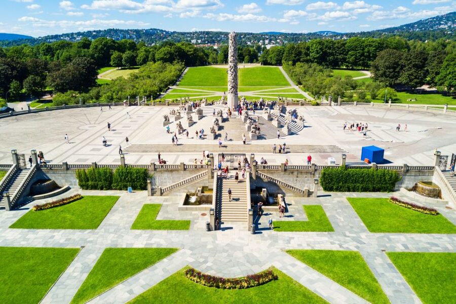 Oslo: Private Walking Tour with a Local Guide - Why a private format works well in Oslo