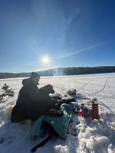 Oslo: Scenic Forest Hike with Dog & Local Guide - The lake break, waffles, and hot drinks