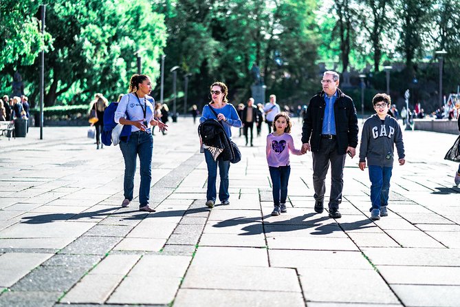 Oslo & Vigeland Park Private Walking Tour - Bankplassen and Christiania Torv