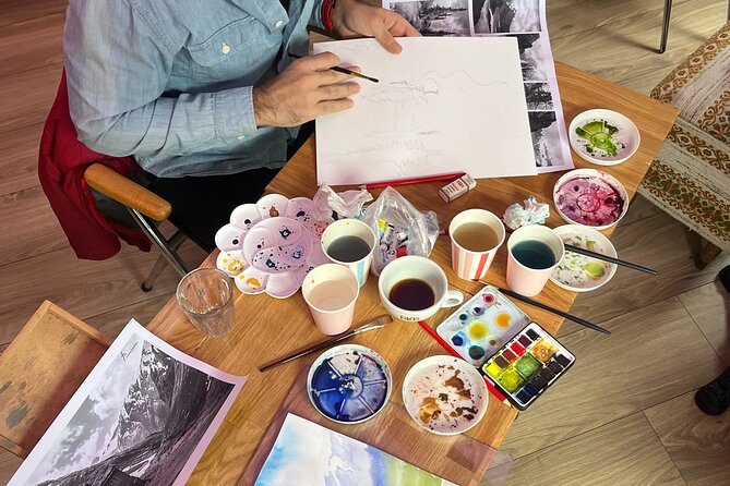 Paint Norwegian landscape with watercolor in Bergen - A calm art break in the middle of Bergen