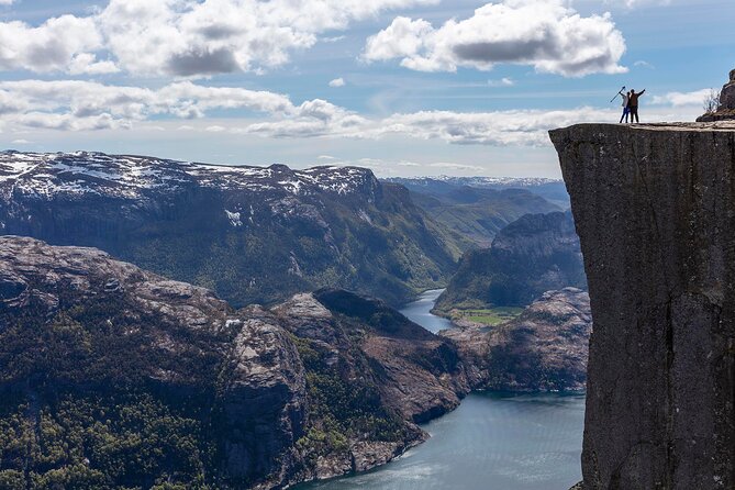 Preikestolen Hidden Trail Hike + Lunch and Canoe Trip - Key points at a glance