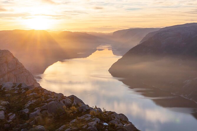 Preikestolen Sunrise Hike And Breakfast Buffet - Key points to know before booking