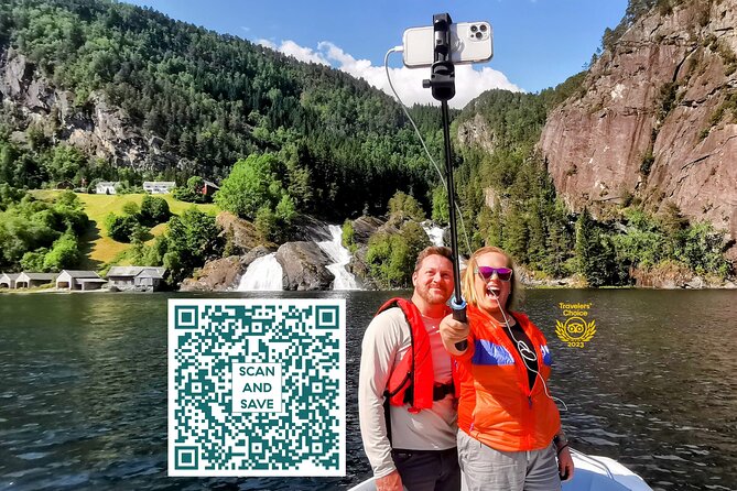 Private Cruise: Mostraumen by Zodiac or Lux Pontoon Boat - The transfer from Bergen sets up the day