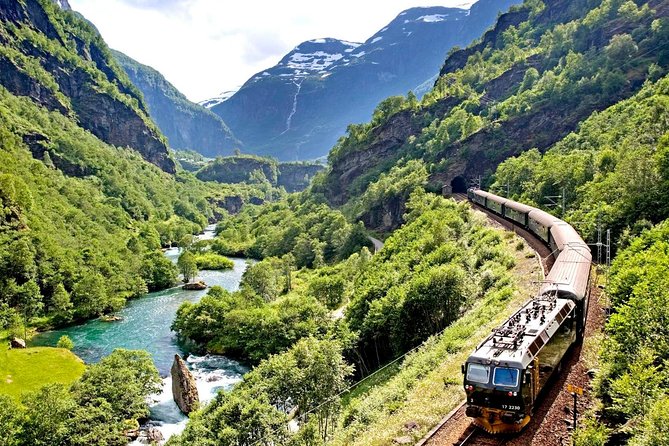 Private Full-Day Round Trip from Oslo to Sognefjord via Flåm Railway - Two hours on Sognefjord