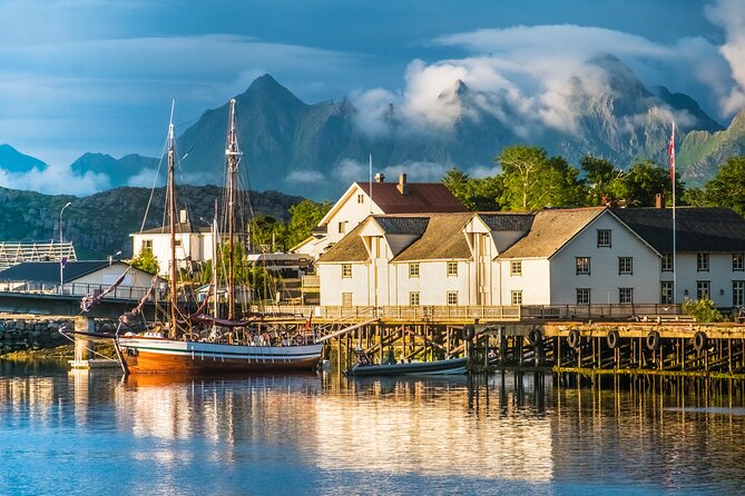 Private Full Day Sightseeing Tour from Svolvær to Å - Hamnøy offers the classic Lofoten picture
