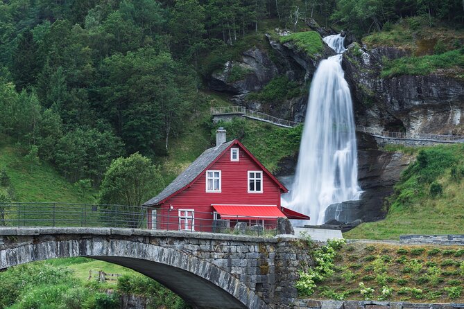 Private Guided Tour of Bergen and the Best of Norwegian Fjords - Steinsdalsfossen and the path behind the water