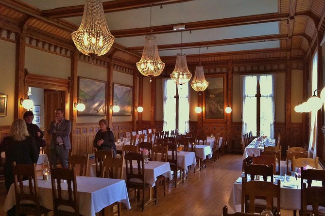 PRIVATE GUIDED TOUR: Queen of the Fjords - tour from Bergen, 6 hours - Walking behind Steinsdalsfossen