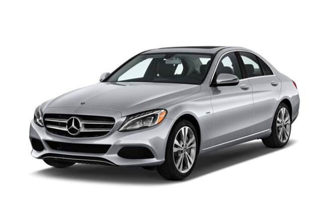 Private One-Way Bergen Airport and City Transfers - Meeting your driver at the airport