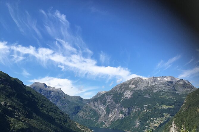 Private tour Geiranger and Glaciers 1 to 15 people - Three hours at Briksdalbreen