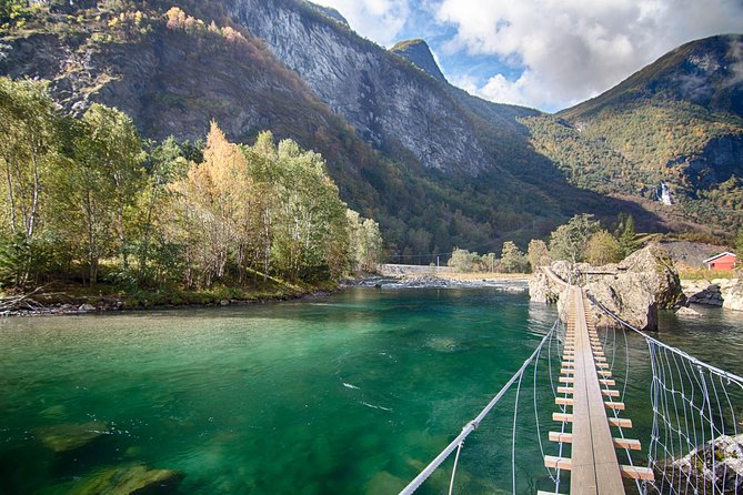 Private tour to Sognefjord and Flåm from Bergen, 24 hr refundable - Flåm gives you lunch and a choice of add-ons