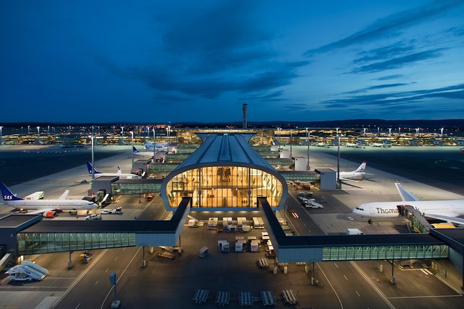 Private Transfer from Oslo Airport to Oslo City Centre - The 35 to 45 minute ride into Oslo