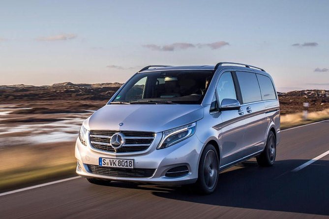 Private Transfer from Oslo City Centre to Oslo Airport - Booking details that deserve attention