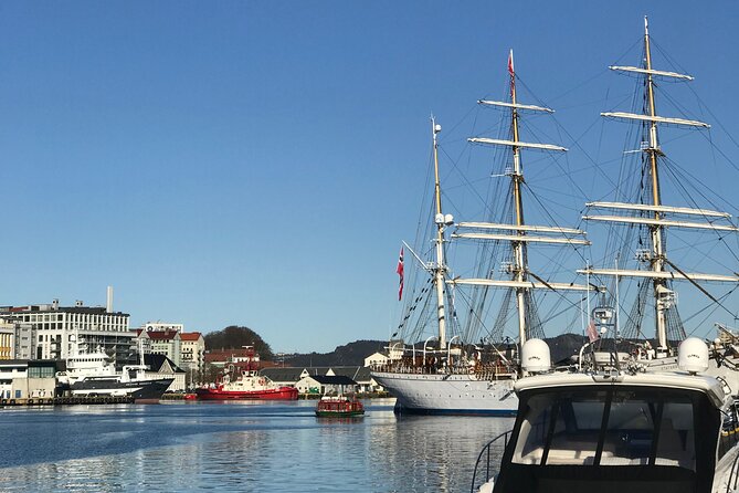 Private Walking Tour- Bergen Classics - What the guide adds to the experience