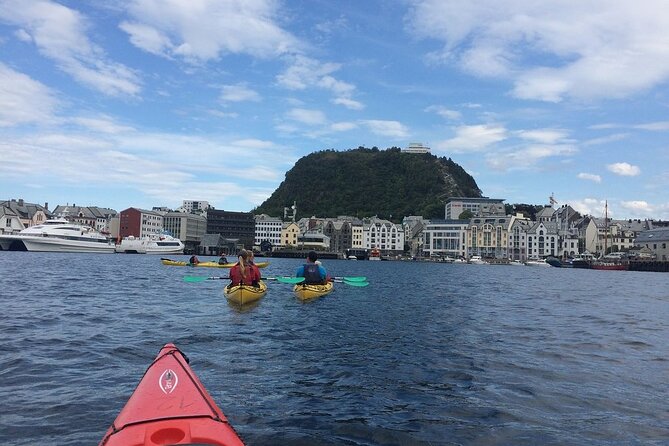 Sea Kayaking In Ålesund - How Difficult Is the Paddling?