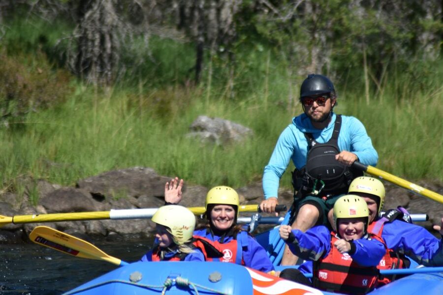 Setesdal, Evje: Family Rafting on the beautiful Otra river - Guides, safety, and the tone of the outing