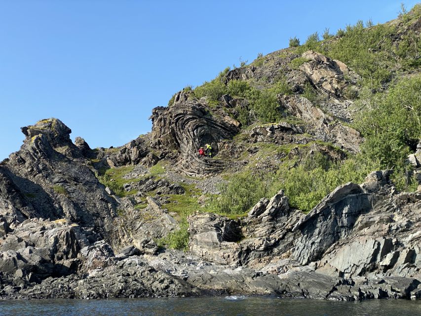 Skjervøy: Birds and Wildlife of Arctic Norway - Getting ready for an Arctic RIB ride