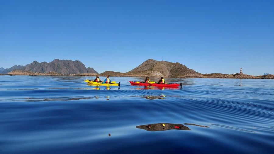 Skrova Island : 3hours Guided Kayak Tour - Why Skrova Works So Well by Kayak