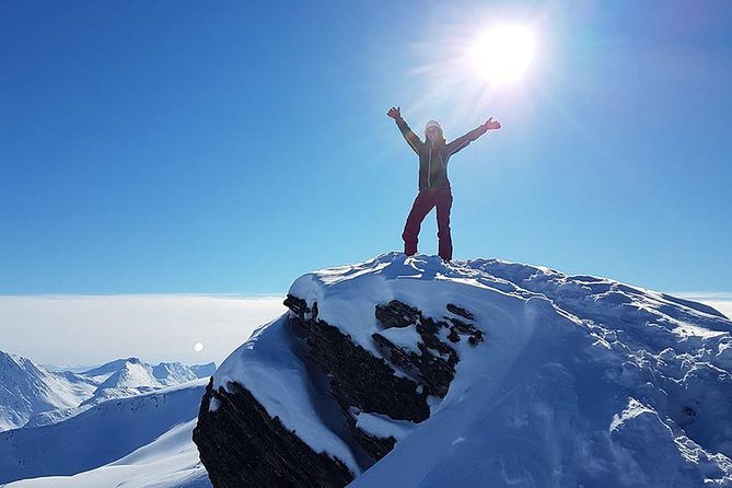 Snowshoeing With A View - What the Equipment Includes, and What You Must Bring