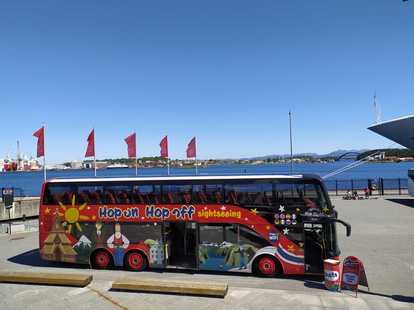 Stavanger: 24-Hour Hop-On Hop-Off Bus Pass - Start at Strandkaien for Stavanger’s quickest orientation
