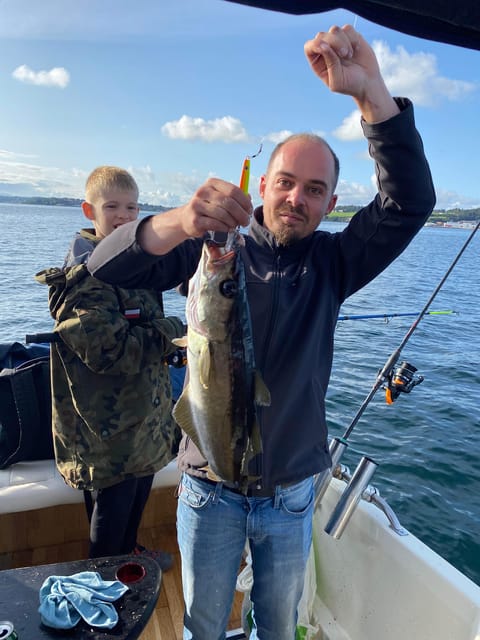 Stavanger: 5-Hour Fishing Trip with Equipment and Guide - What the guide and equipment add