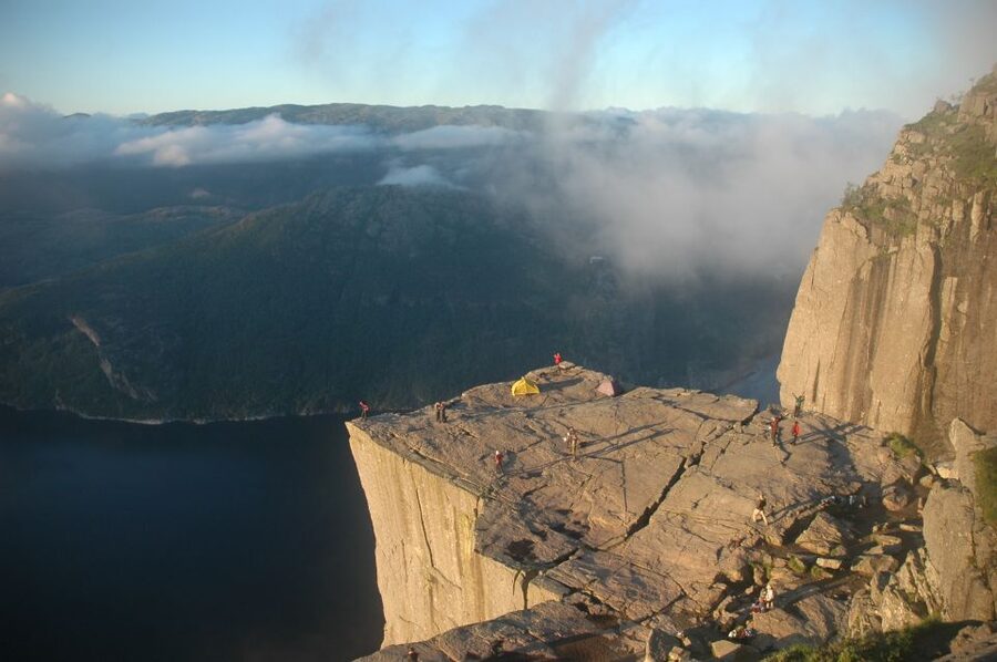 Stavanger: Guided Sunrise Hike to Pulpit Rock - Getting from Stavanger to the trailhead