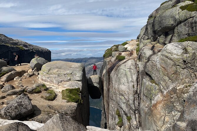 Stavanger Kjerag Hike with Guide and Transportation - Is $253.30 a fair price?