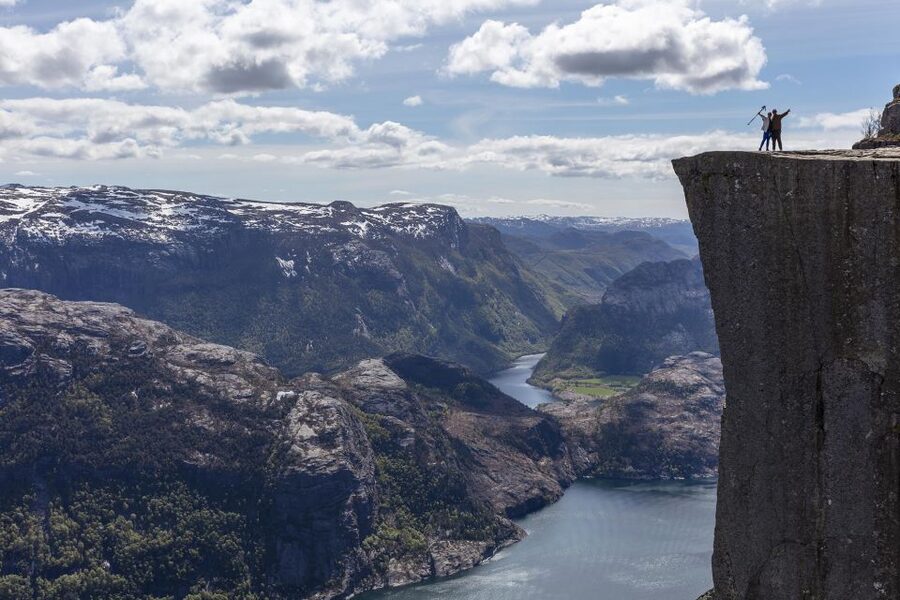 Stavanger: Preikestolen Classic Hike and Side Trail - Key points to know before you book