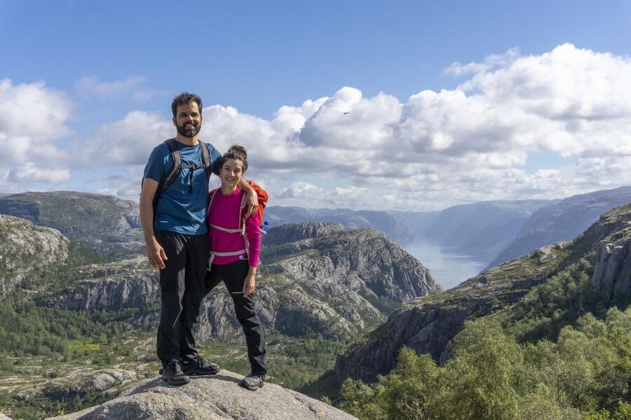 Stavanger: Preikestolen Classic Hike and Side Trail - A pace that leaves room for the mountain