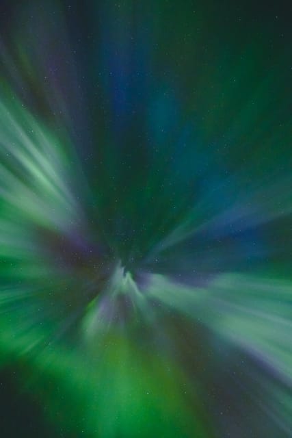Svolvær: Experience the Magic of the Northern Lights! - Who should book this experience
