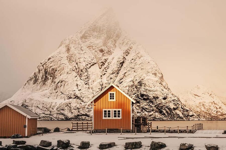 Svolvær: Reine, Hamnøy, Sakrisøy Photo Tour - Ramberg and its white-sand beach
