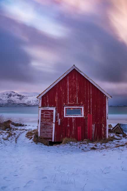 Svolvær: Reine, Hamnøy, Sakrisøy Photo Tour - Starting at Svinøya Rorbuer